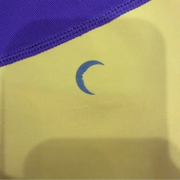 ZYIA Active Purple Game Day Performance 7/8 Leggings Yellow Cuffs size 4 NWT - Picture 7 of 10